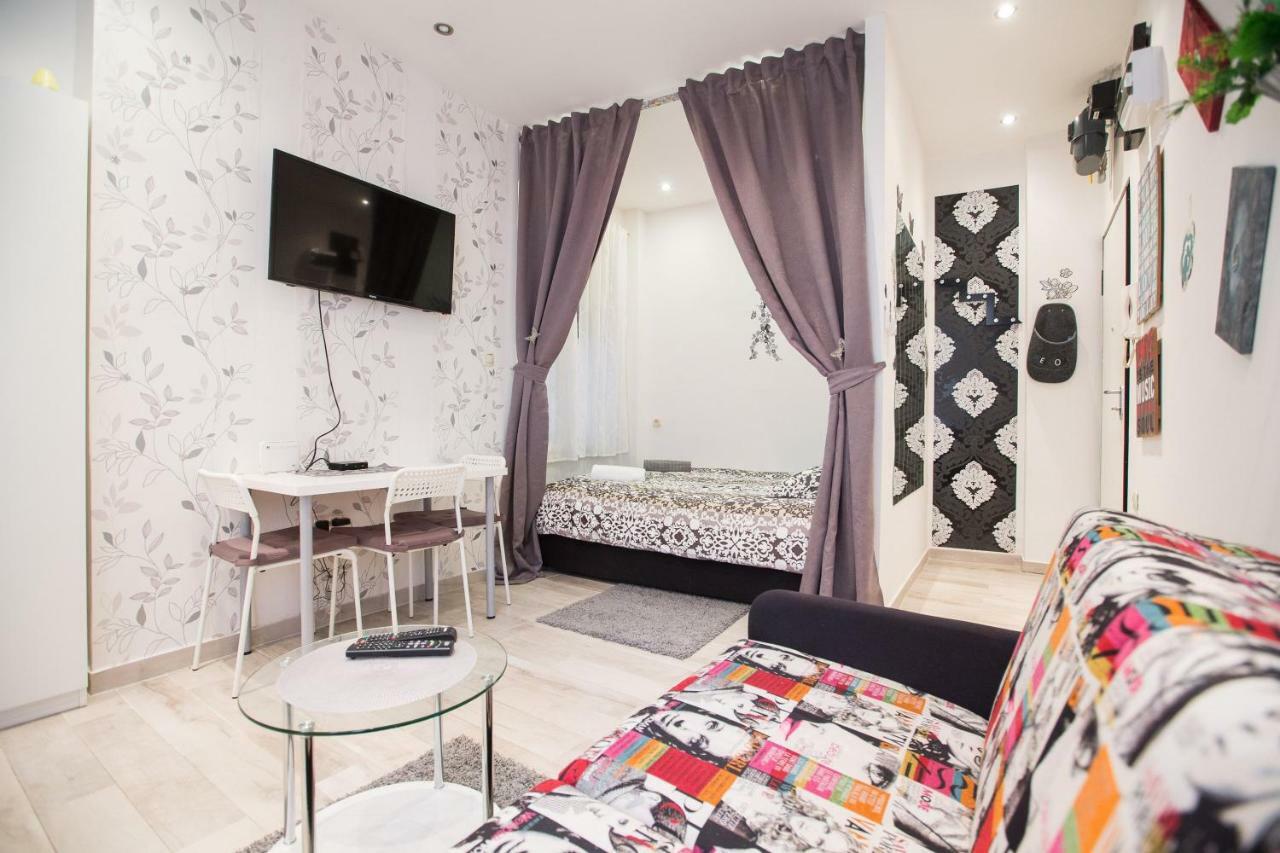 Apartman Pierre Загреб Экстерьер фото