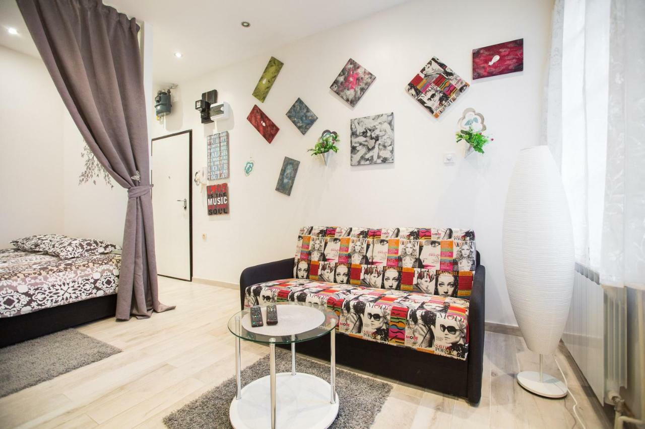Apartman Pierre Загреб Экстерьер фото